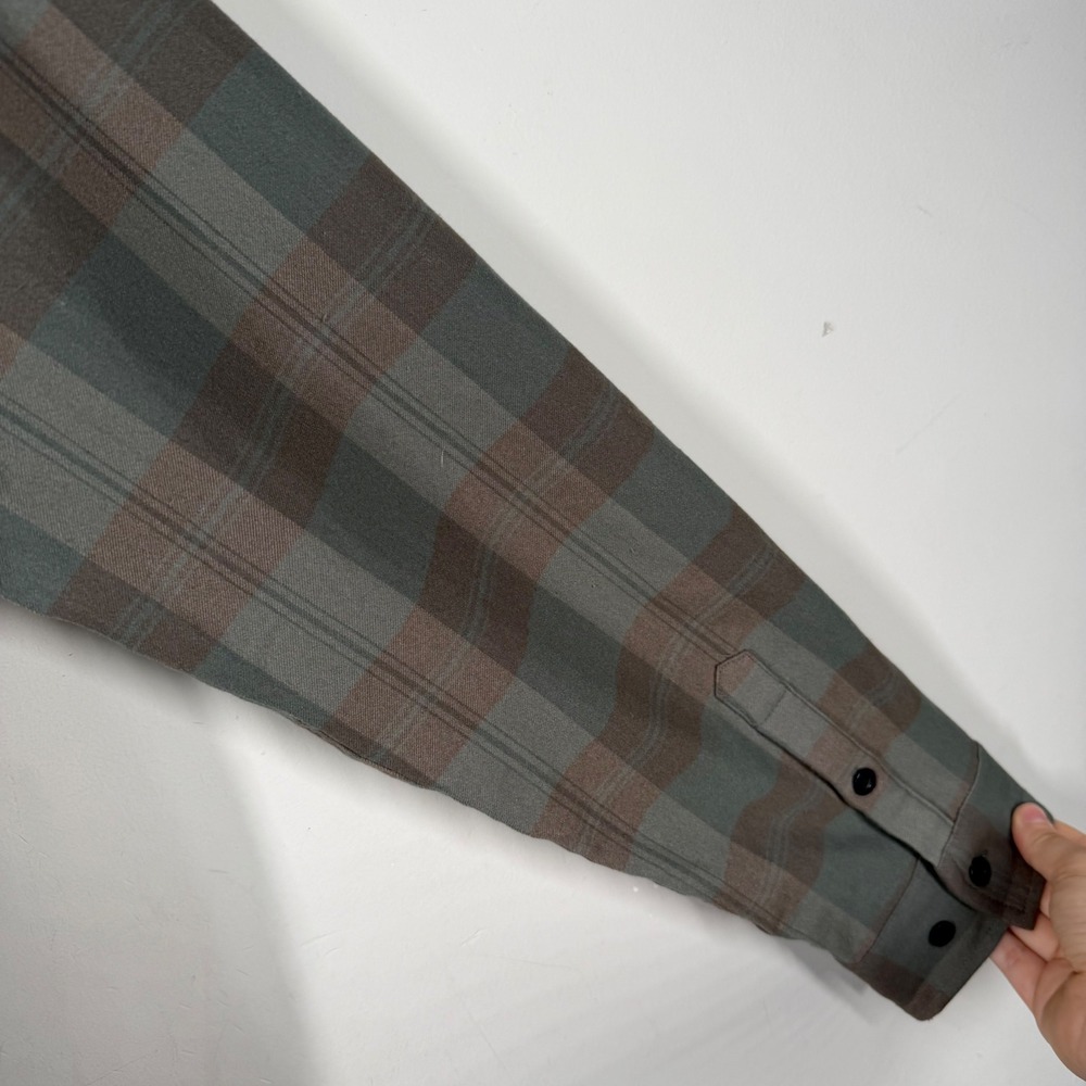 MTN OPS Mens Pinyon Tri Blend Premium Flannel Shirt Sz L Sage Plaid Long Sleeve - Picture 15 of 16